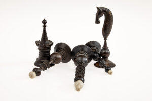 Olanda, c. 1810, legno e osso, Re: 11 cm, Pedone: 5,5 cm