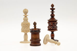 Regno Unito, c. 1850, avorio, Re: 9 cm